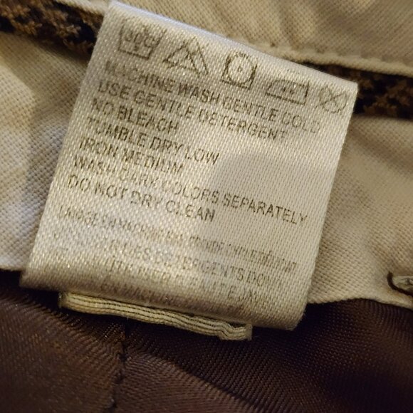 Fox Brown Check Pants Size 5 – Y2K Plaid Trousers w/ Pink Button Detail - Picture 11 of 12